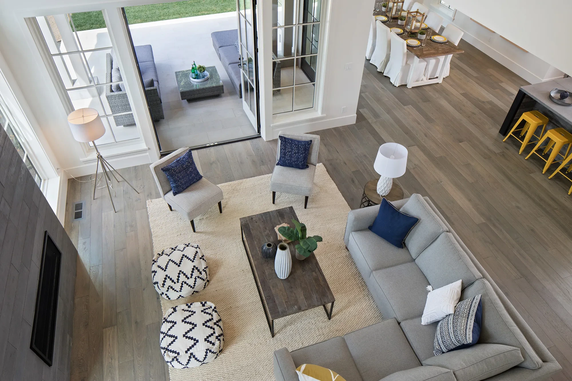 Valparaiso by GHG Builders — living room seen from the landing above